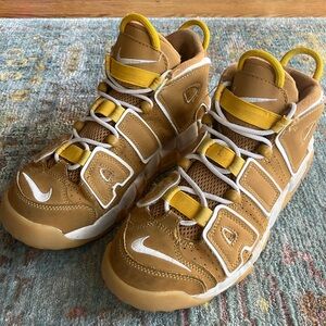 Nike Boys Air More Uptempo